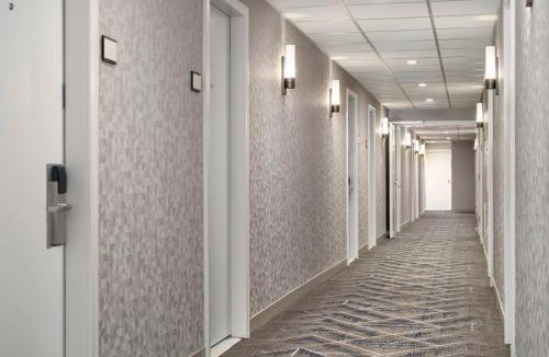 Saskatoon Downtown Hotel | Sheraton Cavalier Saskatoon Hotel