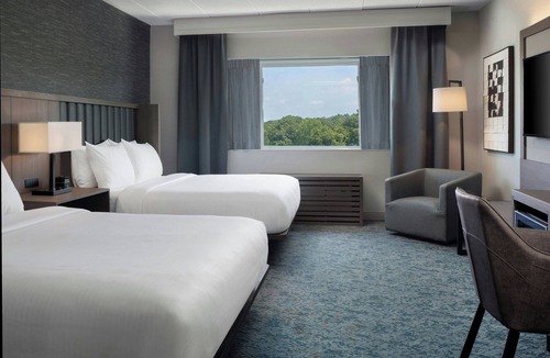 Framingham Hotel | Sheraton Framingham Hotel & Conference Center