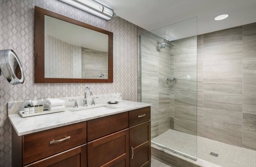 Frazer Hotel | Sheraton Great Valley Hotel