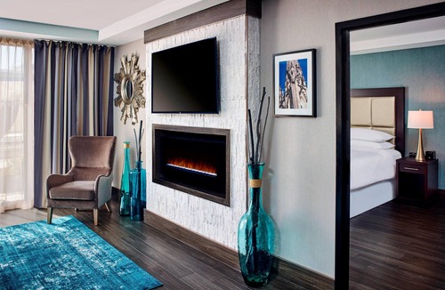 Central Hamilton Hotel | Sheraton Hamilton Hotel