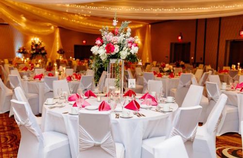 Minnetonka Hotel | Sheraton Minneapolis West Hotel
