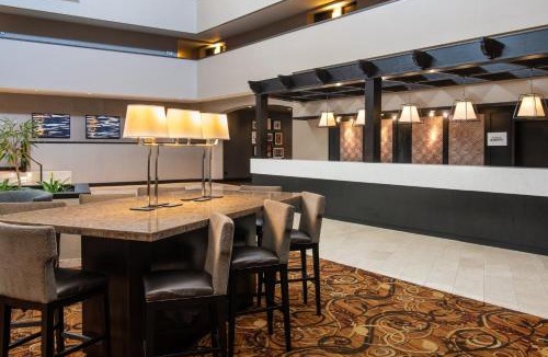 Minnetonka Hotel | Sheraton Minneapolis West Hotel