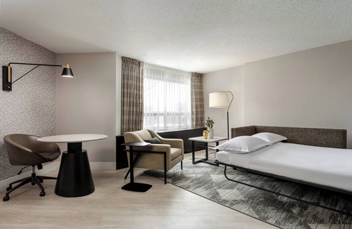 Dorval Hotel | Sheraton Montreal Airport Hotel