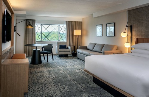 Nashua Hotel | Sheraton Nashua