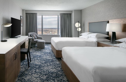 Overland Park Hotel | Sheraton Overland Park Hotel at the Convention Center