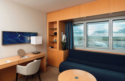 Tremblay-les-Gonesse Hotel | Sheraton Paris Charles de Gaulle Airport Hotel