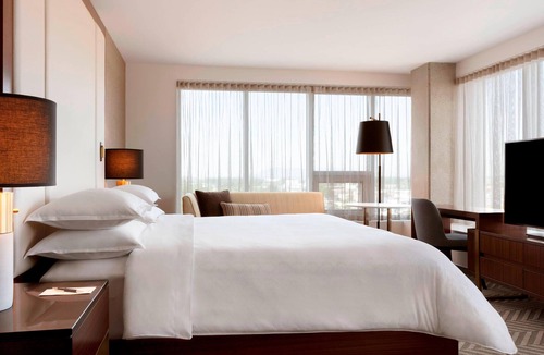 Saint Hyacinthe Hotel | Sheraton Saint-Hyacinthe Hotel