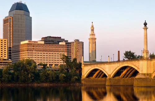 Metro Center Hotel | Sheraton Springfield Monarch Place Hotel