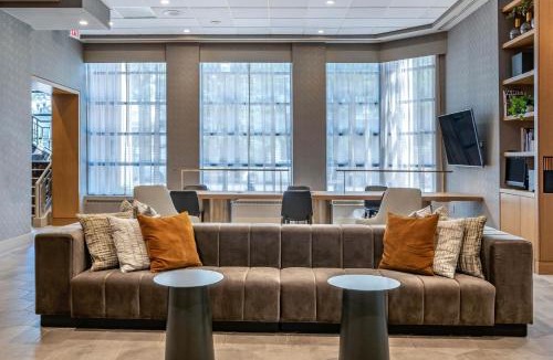 Downtown Wilmington Hotel | Sheraton Suites Wilmington Downtown