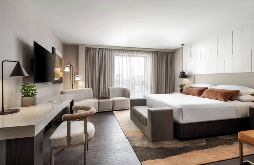 Etobicoke Hotel | Sheraton Toronto Airport Hotel & Conference Centre