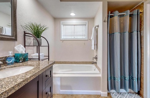 Oak Park House | Sheridan's Haven