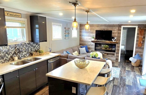 Sherkston Resort | Sherkston Rooftop Retreat