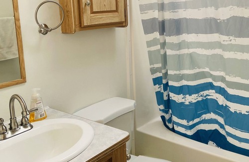 Sherkston Cottage | Sherkston Shores Resort - 36 Shipwreck Lane