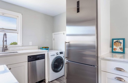 Block Island House | Sherman Cottage on the Beach