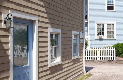 Block Island House | Sherman Cottage on the Beach