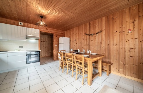 Saint-Jean-dʼAulps Apartment | Sherpa Apartment - 10 Guests, Mountain View, Shared Terrace & Wi-Fi