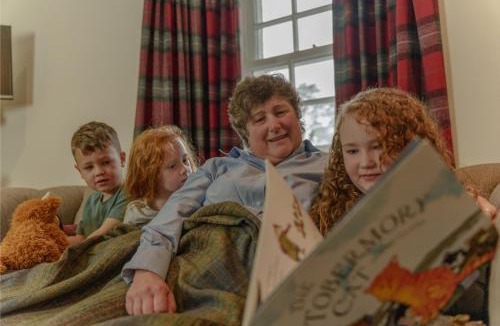 Newtonmore House | Sherrabeg Cottage