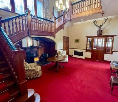 Newtonmore House | Sherramore Lodge