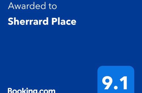 Black Hill Apartment | Sherrard Spacious Family Place