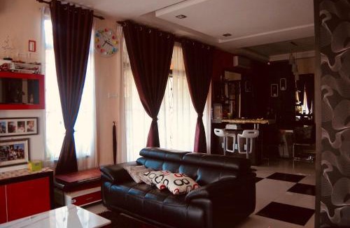 Pasir Gudang House | Sherry Luxury Homestay