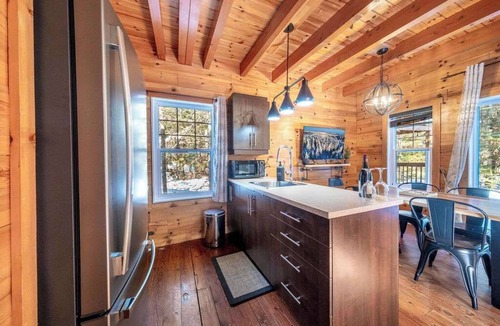 Shannon Ski Chalet | Sherwood 4 | Private Spa & Nature in Shannon