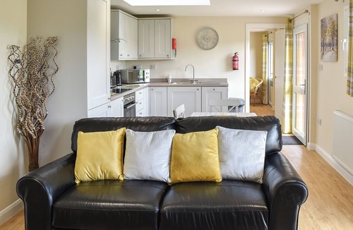 Sherwood Forest Cottage | Sherwood Forest Lodge 2