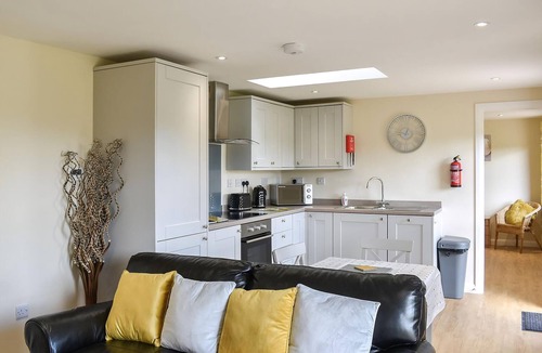 Sherwood Forest Cottage | Sherwood Forest Lodge 2