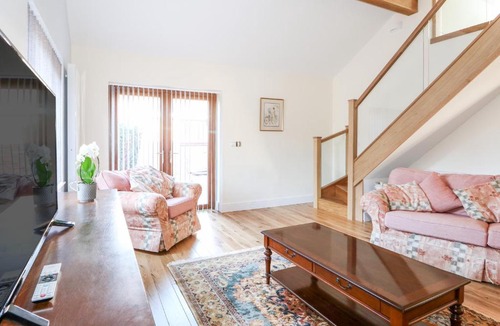 Wisbech House | Sherwood Lodge