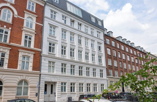 Copenhagen City Centre Apartment | Shield 1 - 3 BDR With Balcony in Central Copenhagen