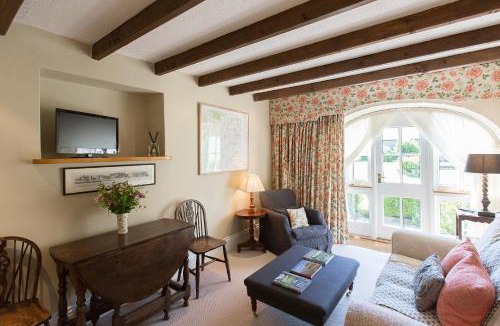 Kirkwhelpington House | Shieldhall - Cabinetmakers Suite