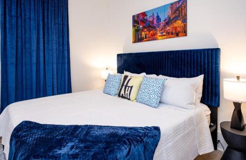 Tulane - Gravier House | Shimmering New NOLA Home TVs in Bedrooms & Parking
