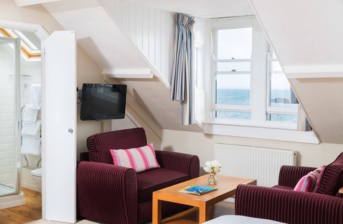 Mousehole Hotel | Ship Inn