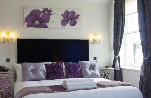 Portsmouth Hotel | Ship Leopard Hotel – No Children