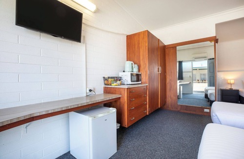Yarram Hotel | Ship Motel Yarram