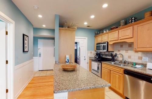 West Beach Village House | Shipwatch 2173