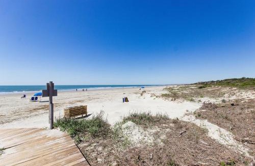 West Beach Village House | Shipwatch 2373