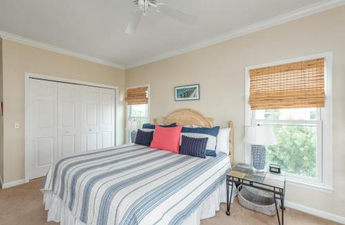 Oceanmarsh Subdivision House | Shipwatch Beach House - Ocean Views! Shared Pool!