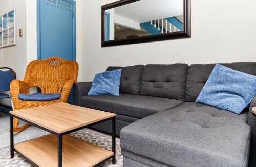 Chincoteague Apartment | Shipwreck Villa @ The Reef