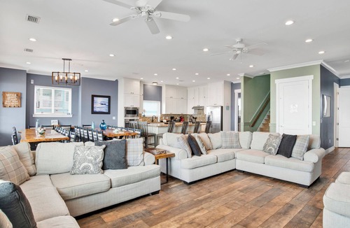 Southpointe House | Shipwrecked - Pet-Friendly, Beachfront w/Private Heated Pool & Elevator