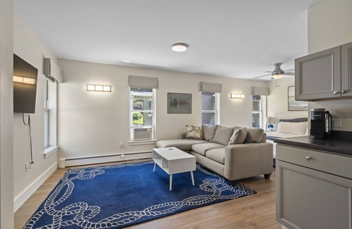 Boothbay Condo | Shipwright @ The Offshore House