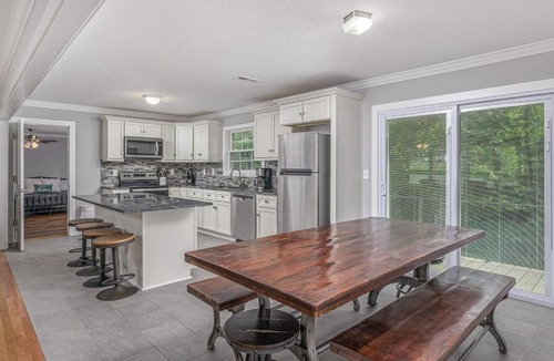 Graysville House | Shirley Cottage