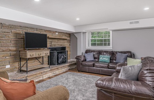 Graysville House | Shirley Cottage