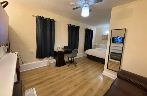 Kidbrooke with Hornfair House | Shooters Hill Stay