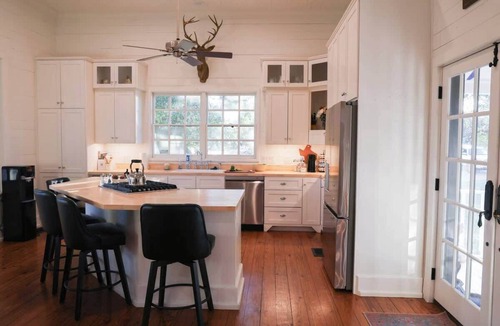Fayetteville House | Shop, Swim & Soak in the Views | Near Round Top