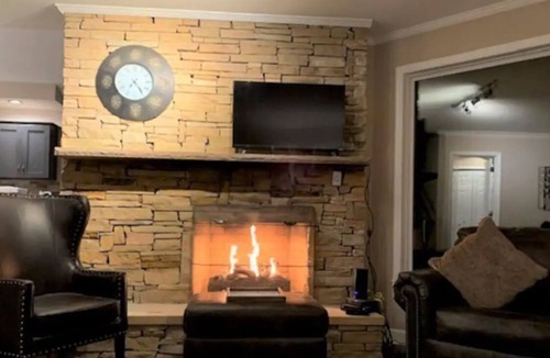 Chalet Village Cottage | Shopes' Vacations