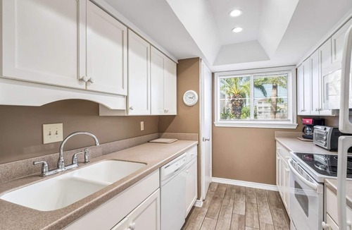 Destin House | Shore Beats Work - Free Beach Service
