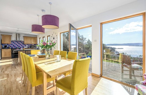 Mellon Charles House | Shore Croft a luxury house on the beach