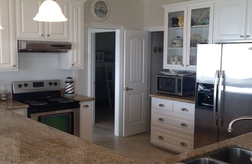 Port Bolivar House | Shore Haven - 2 Bedrooms, 2 Bath, Sleeps 10 - Beach Front!
