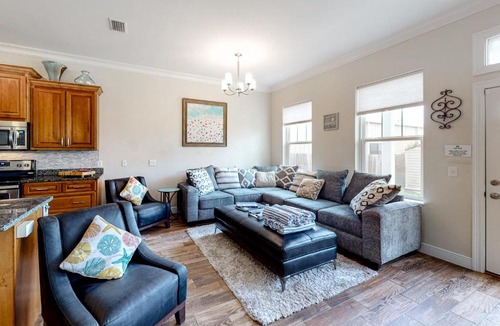 Crescent Beach House | Shore Thing