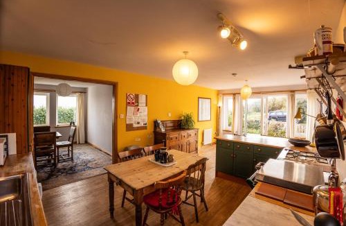 Islay Island House | Shorefield, Bruichladdich